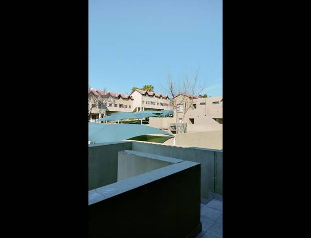 2 BEDROOM TOWNHOUSE FOR SALE IN FERNDALE